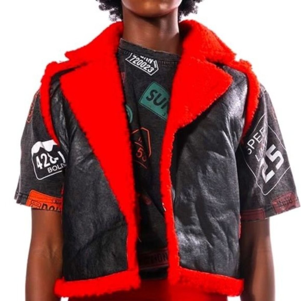 Miz Red Teddy: Soft Faux Fur Sherpa Lined Vegan Leather Vest LARGE - Picture 11 of 14